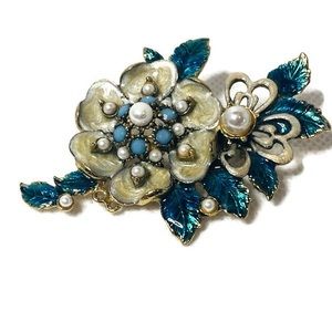 Vintage Monet Brooch